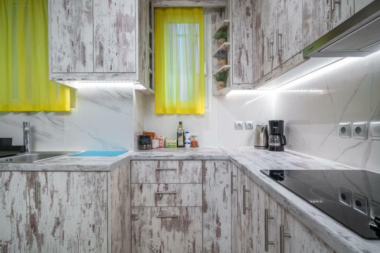Modern & Stylish Apt At The Heart Of Athens Lejlighed Eksteriør billede