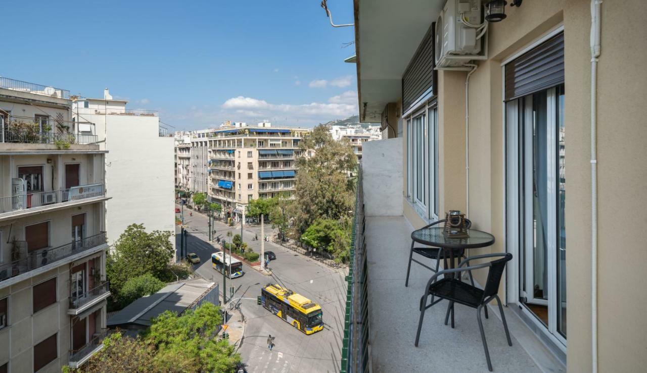 Modern & Stylish Apt At The Heart Of Athens Lejlighed Eksteriør billede